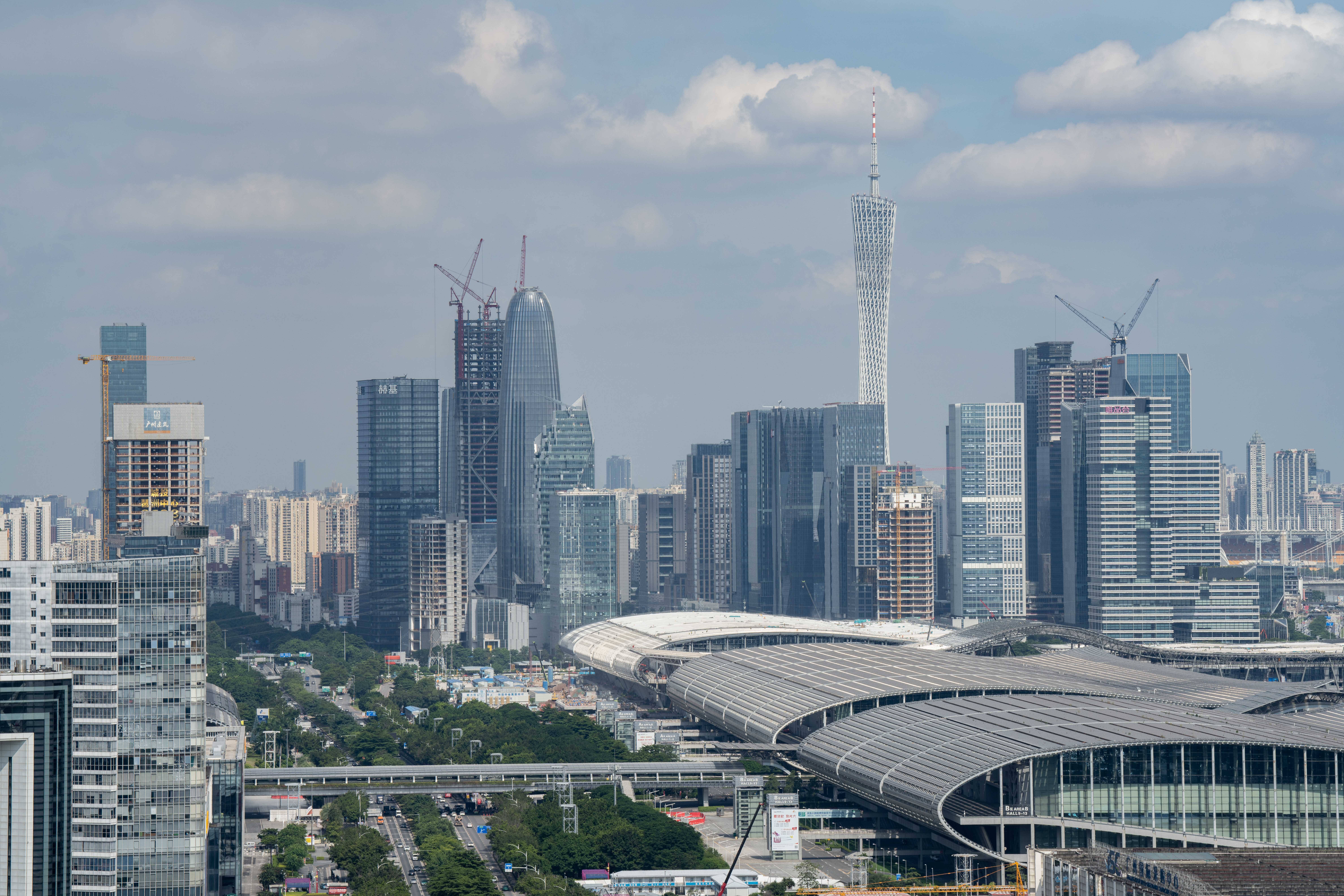 立足人工智能培育新质生产力,广州海珠发布"三年行动计划"_海珠区