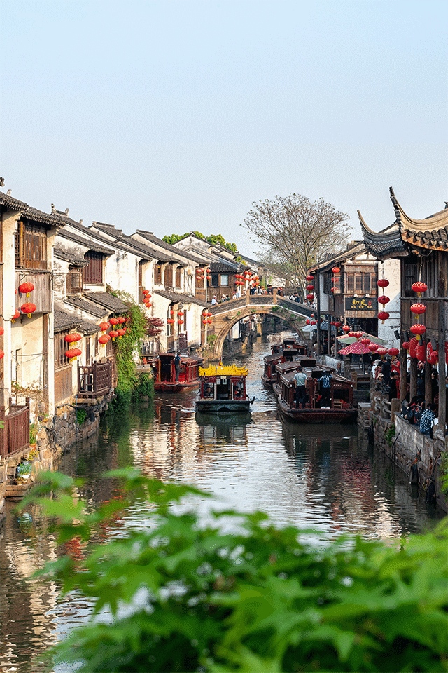 5月母亲节献礼,水乡婚典就地上演!错过了包机,包列~__