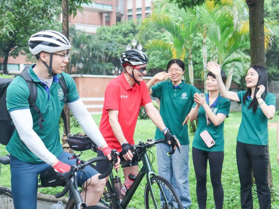 36天时间74岁法国教授要创造一个奇迹