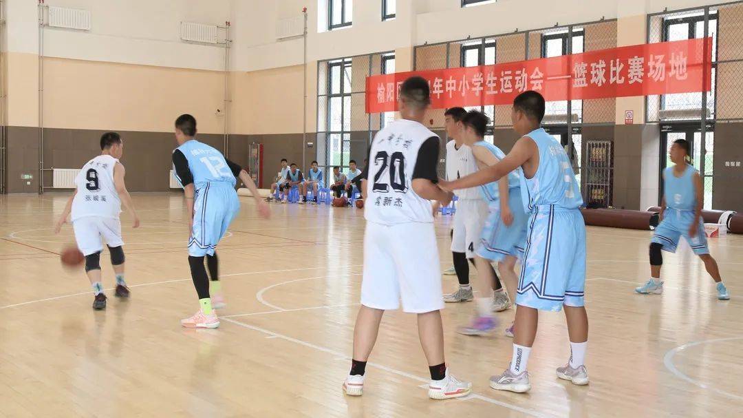 田径,篮球,足球,体操等9个项目,分别在榆阳区教育中心,榆林市第三中学