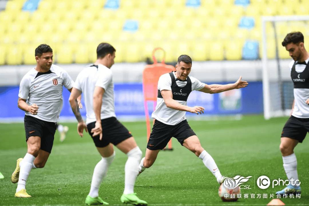 【比赛预告】蓉城红· 春龙抬首 | 成都蓉城主场对阵浙江俱乐部_古尔