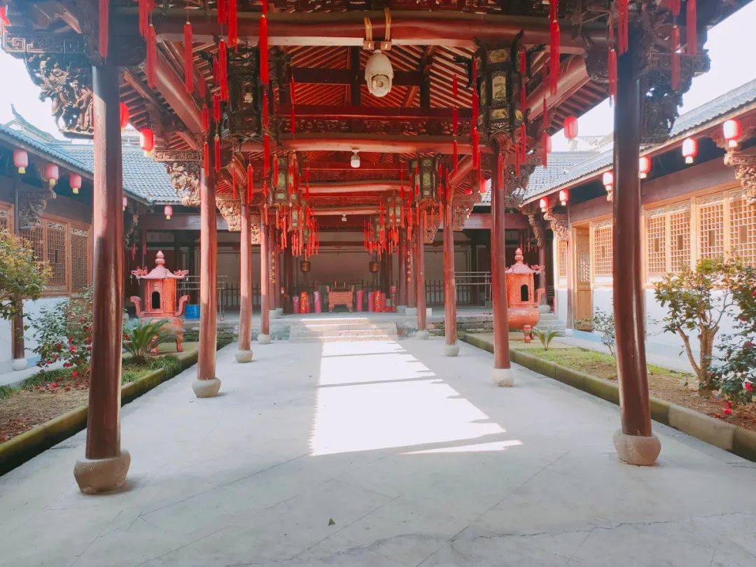 莲塘潘村游走千年在静谧时光中酝酿新生丨老家