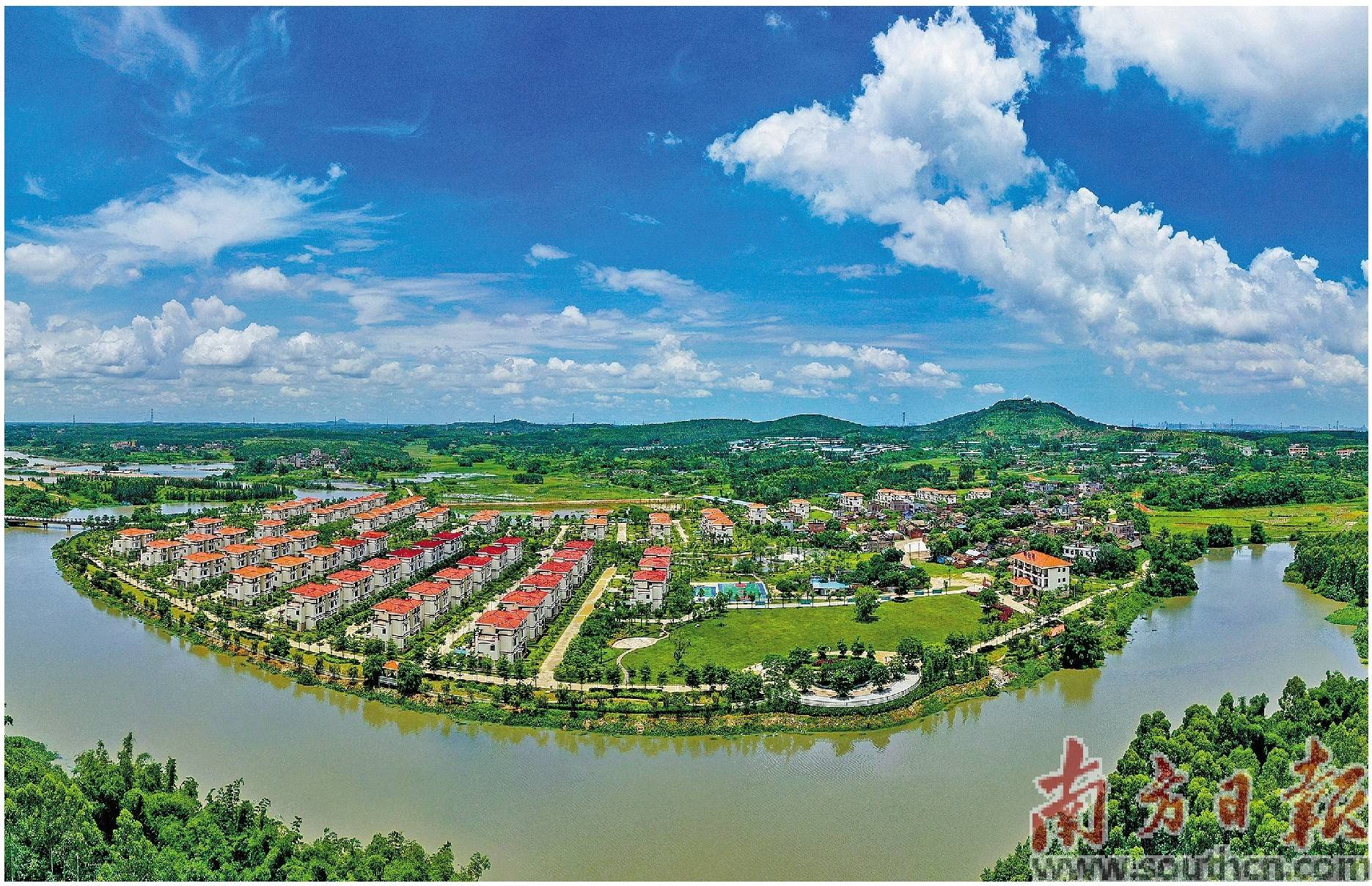 产业兴旺日子甜 生态宜居乡村美_湖村_村民_建设