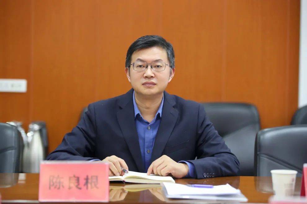 我们的102年|凝聚校友力量,共谋品质发展_十五中学_回母校_魏炜