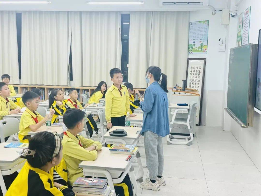 上好生活教育课培养良好生活习惯记南外小学部生活老师进课堂二