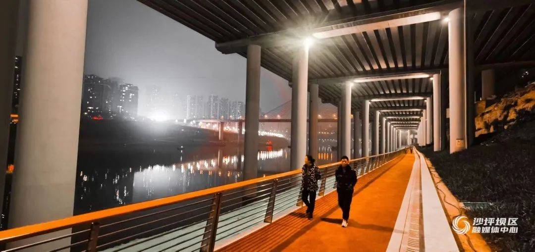 直冲30一秒入夏山城步道上新中