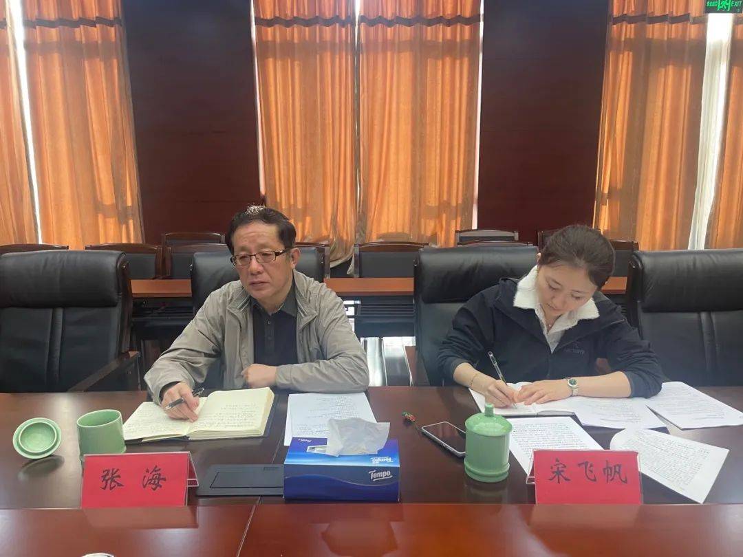 中国人民革命军事博物馆原展陈研究部部长张海一行来我馆参观调研