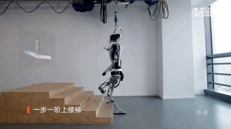 跑步上楼梯贼麻溜逐际动力人形机器人新进展来了
