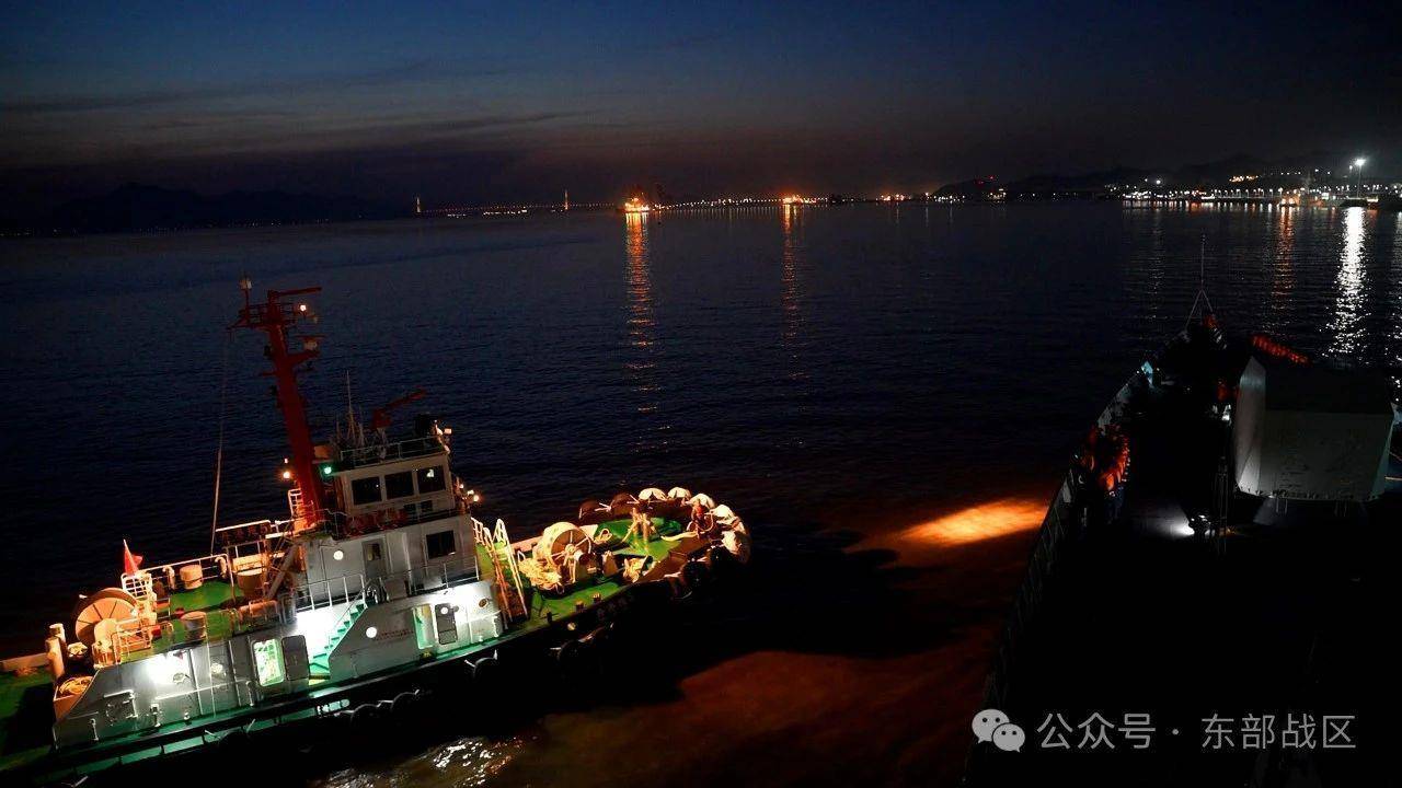 想看海军实战点这里东部战区海军东海训练燃爆海疆