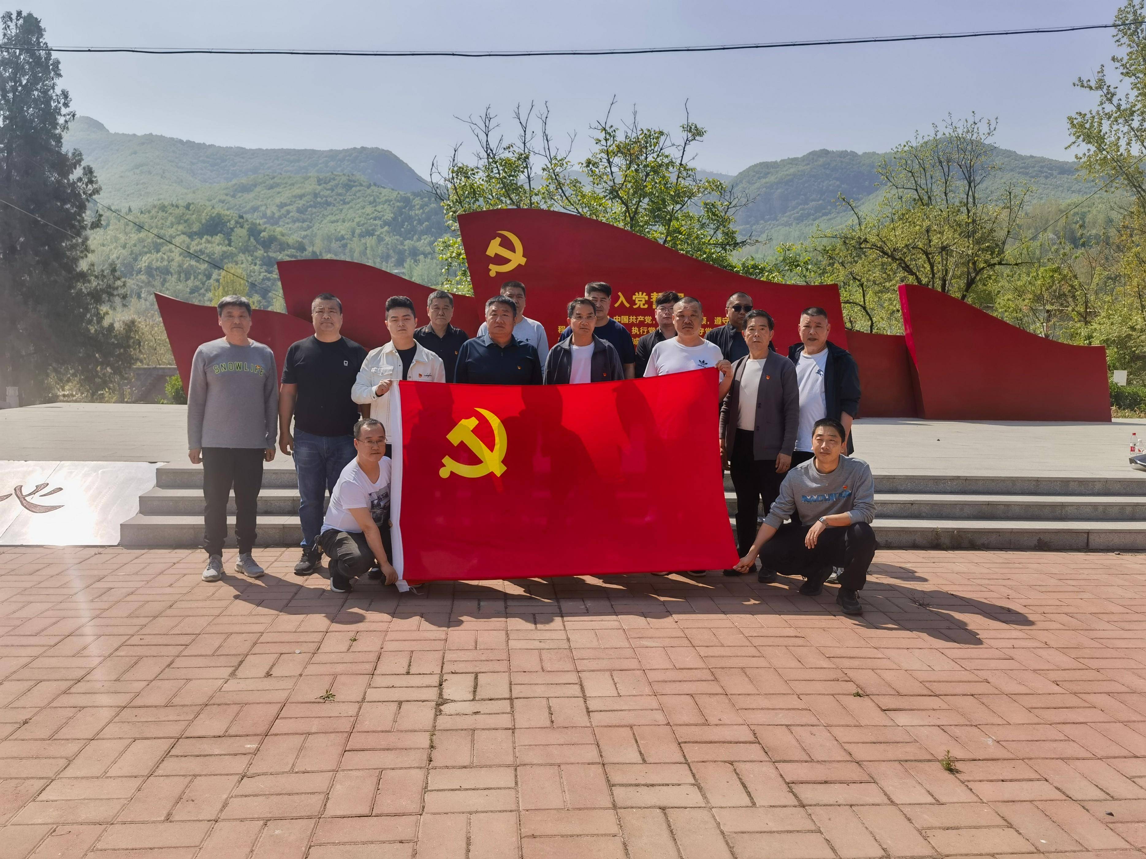 荥阳市交通运输局:参观红色教育基地 赓续红色精神血脉