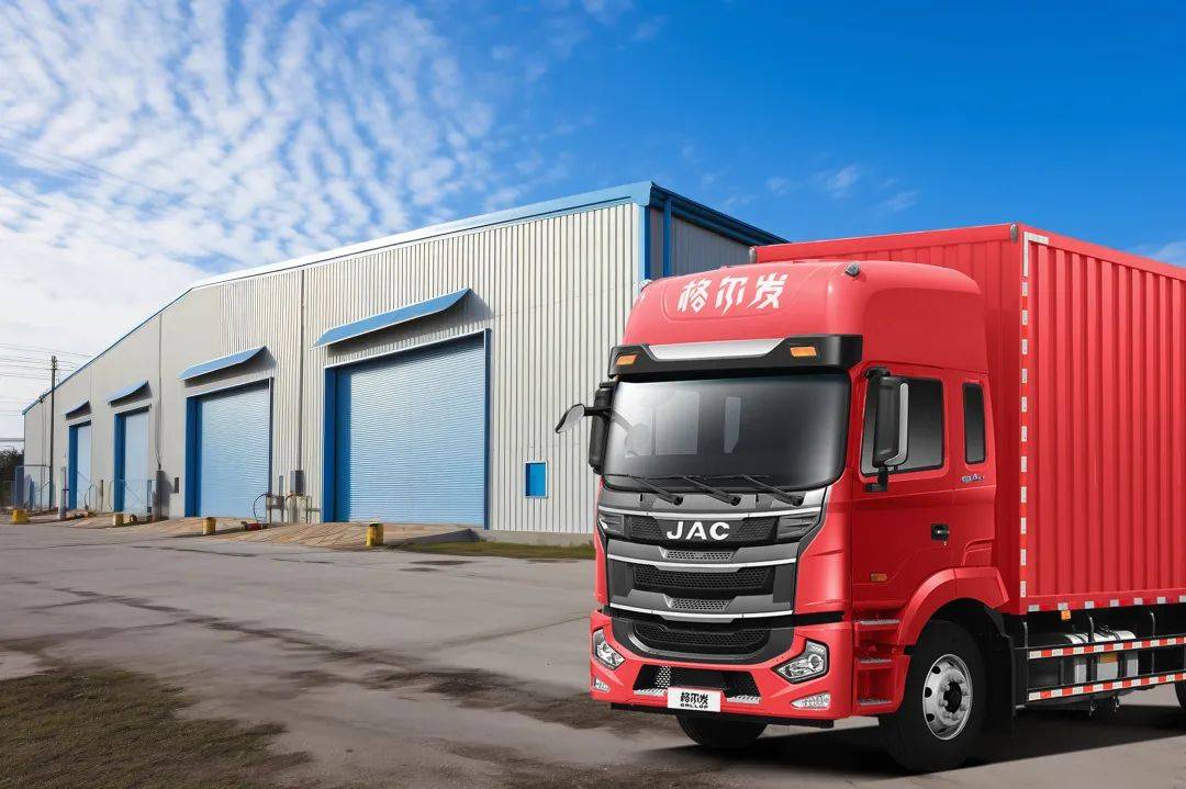 物流运输"金钥匙"格尔发4×2 跑赢致富路在繁忙的