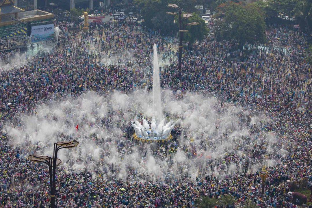 水!水!水水水!水!西双版纳州2024年泼水节来啦!