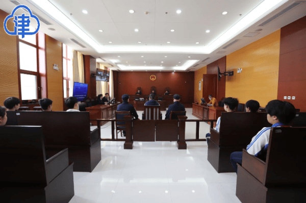 武清区杨村第十中学开展国家安全教育日宣传教育活动