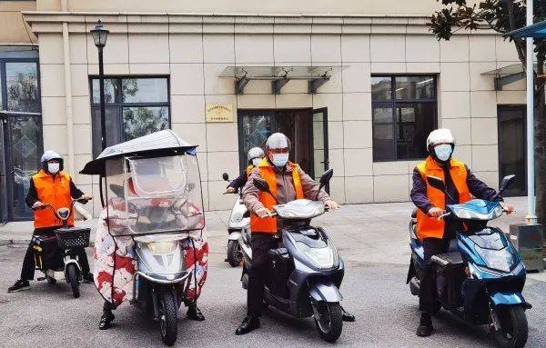 镇江扬中新坝超百个老年人家庭共享中央厨房