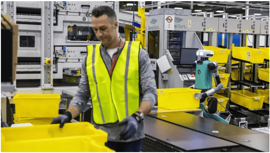 亚马逊高管称机器人技术助力提升人类工作效率而非取代岗位