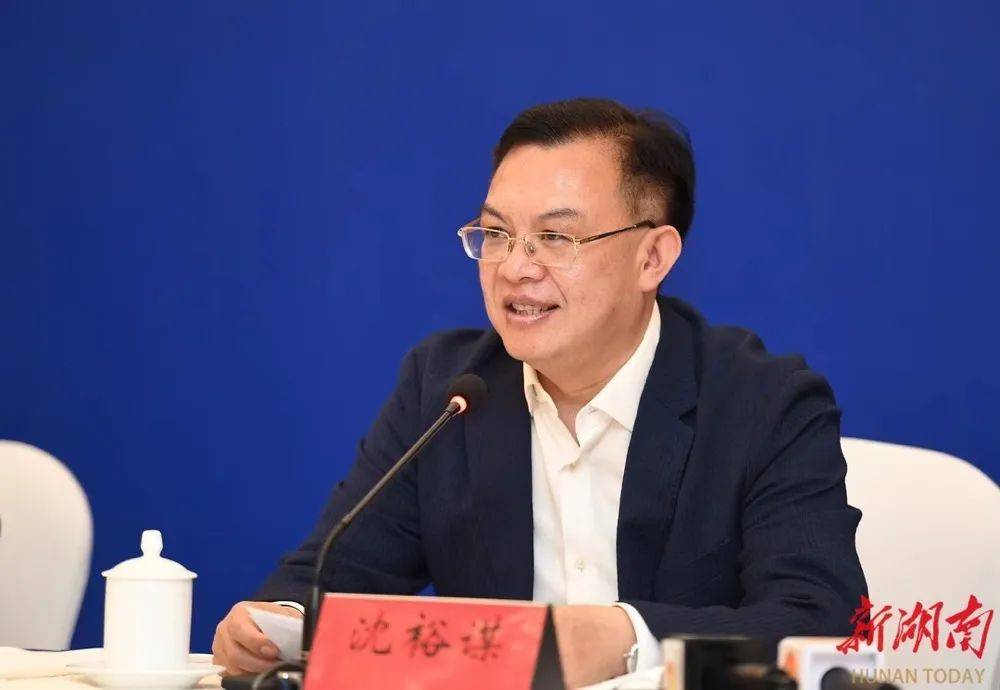省商务厅厅长沈裕谋:推动消费品以旧换新,是中央着眼于我国高质量发展