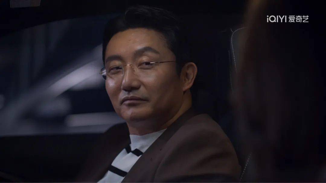 留学到家人之名再到有风,演啥像啥,这里的贪婪与虚伪,场面人的油滑,都