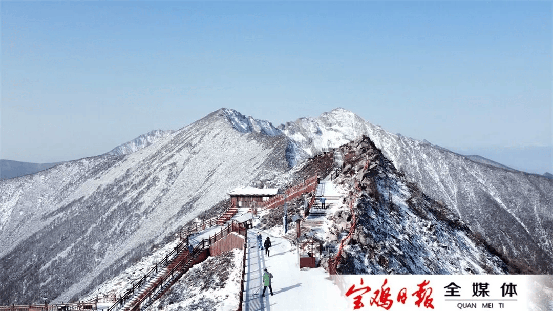 春雪来袭——太白山宛如童话世界_景区_海拔_紫荆花