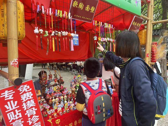 千佛山三月三民俗文化庙会落幕