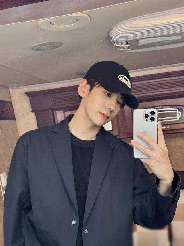 人气小生站错队李现任敏恋情鞠婧祎撕宋威龙魏哲鸣翻车姨