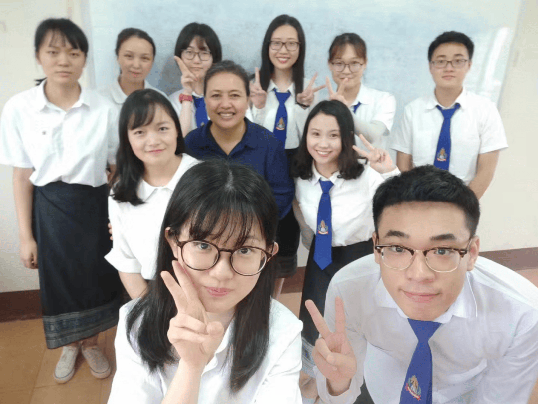 广外专业推荐官老挝语专业梁丽保持热爱奔赴山海