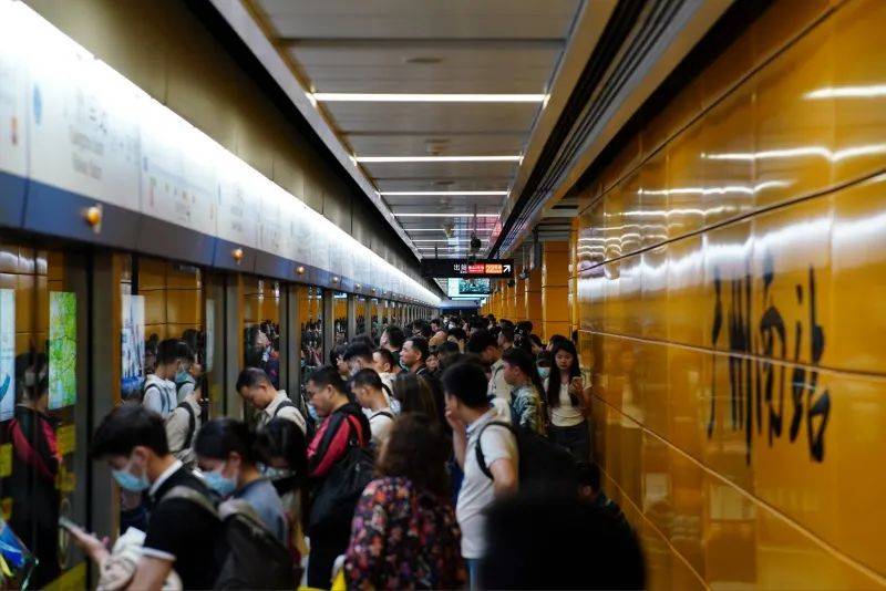 为进一步方便乘客出行,自4月14日起,二号线广州南站逢周日开行的夜间