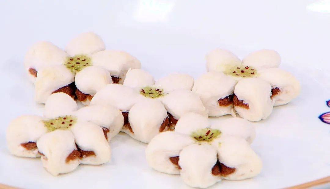 梨花酥洁白淡雅酥香满溢