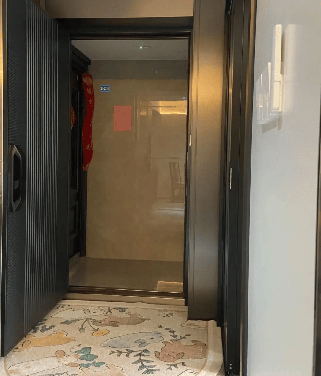 爸妈谢谢你准备的小次卧我还是住养老院吧