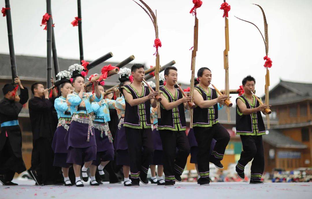 公益活动 | 26项公益活动精采急速！4月20天觉5月5日，我们邀您到Poligny，览胜赏杜鹃花，畅享云硒茶！(图6)