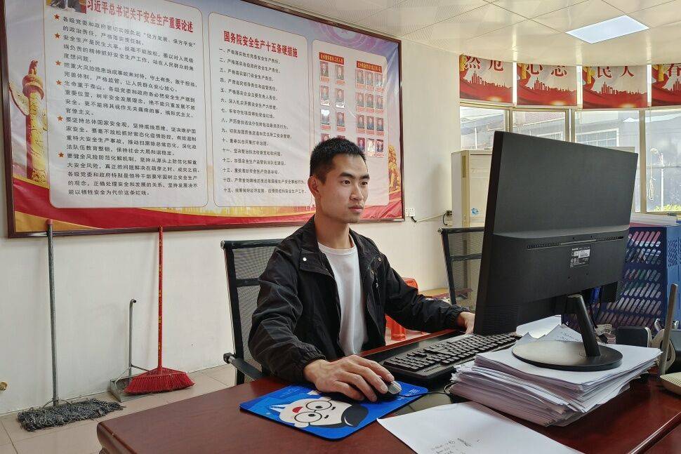 从专职队走出的乡镇干部