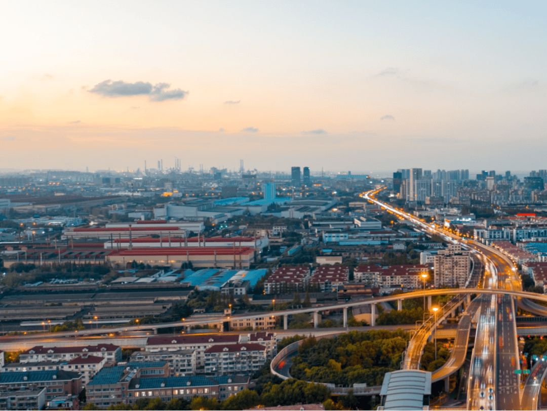 2024民生访谈|守护蓝天碧水,治理油烟噪声,建设无废,.