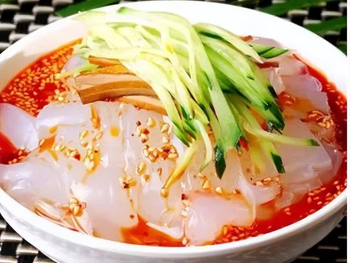 不是天水!这座低调小城人文不输敦煌,美食不只有麻辣烫