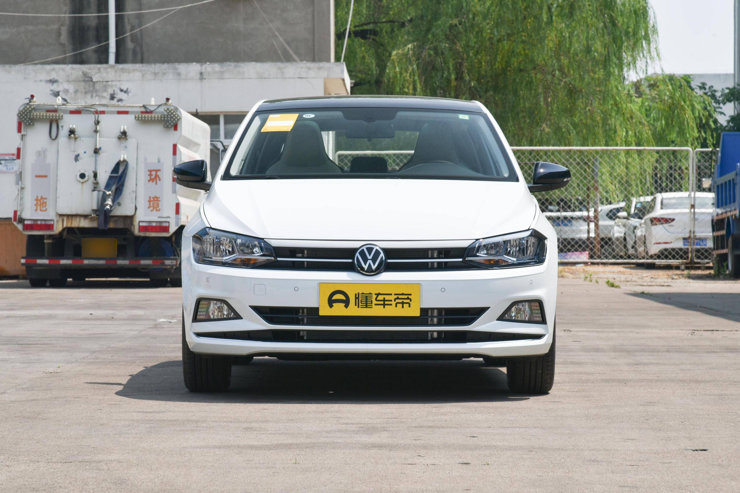 德系低价自动挡小型代步车,品控好质感优,大众polo值不值入手?