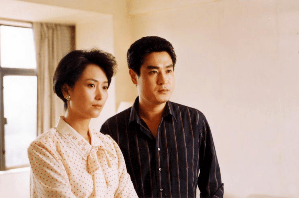 著名演员左翎父亲患癌早逝离婚后带着女儿再婚如今怎样了