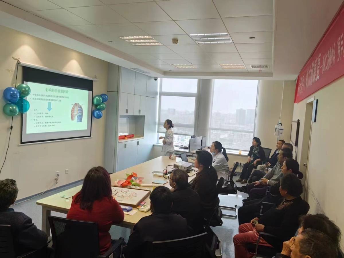 骑单车练瑜伽揭秘藏在医院里的健身房