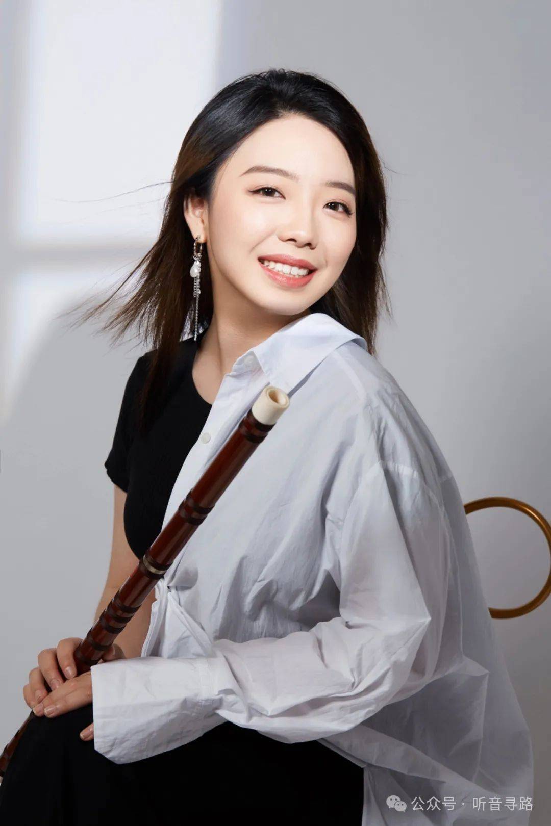 新专辑《返本开新——唐俊乔教授与上海音乐学院竹笛乐团音乐会集萃》