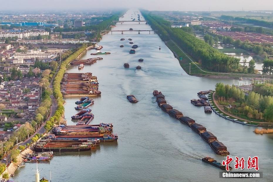 江苏高邮航拍一湖两河三堤自然人文景观