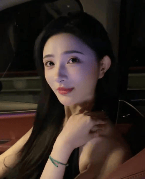 撒谎的美女,"底裤"都被扒光了!