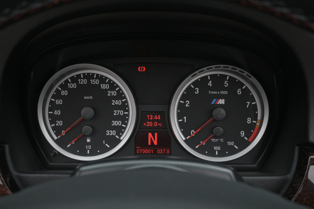 十几万元即可轻松享受时速200km/h的春风拂面!