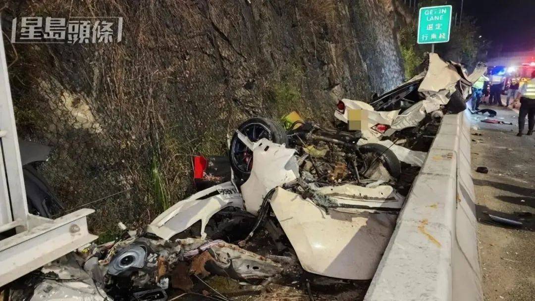 发生一起车祸,致3人死亡屯门公路当日凌晨3时23分香港特区政府警务处