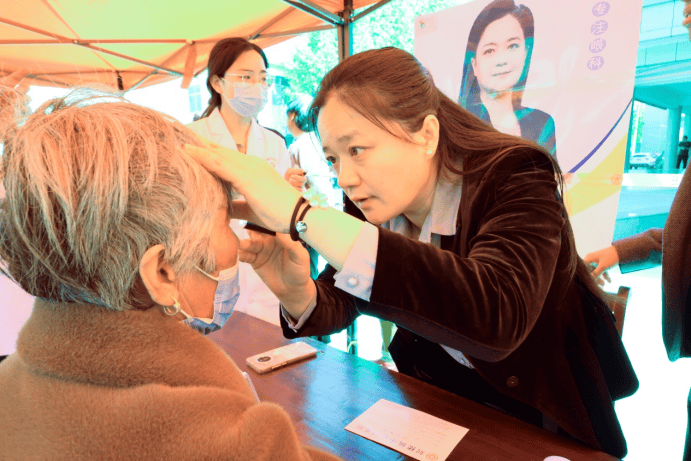 省级专家来基层啦!"礼乐黄河光明行·复明4号"活动走进菏泽东明