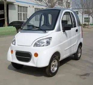 老年代步车事故案例警示