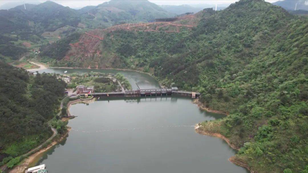 龟石水库,改造加固!