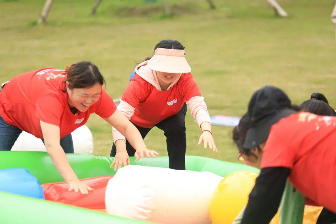 镇全民健身系列活动——"趣运动·fun开走"citywalk趣味赛顺利举行!