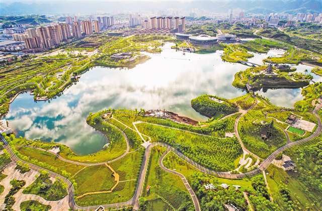 重庆垫江：湿地公园秀美如画