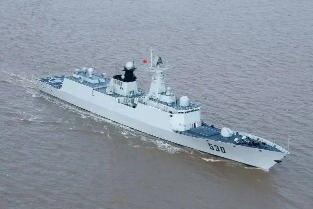 人民海军,生日快乐!