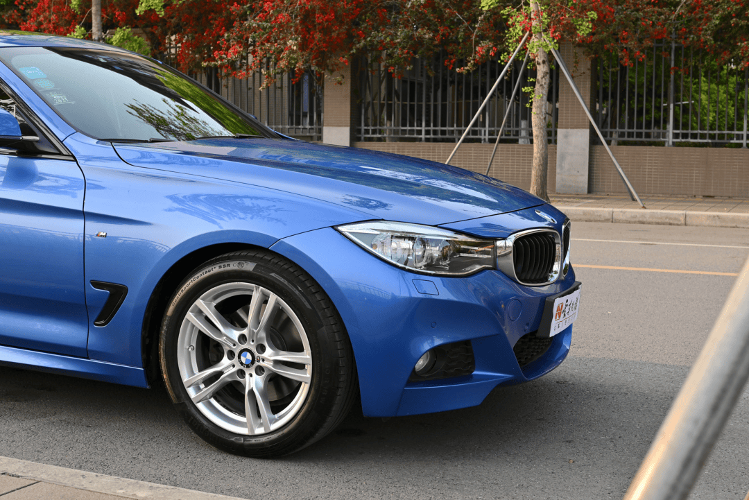 高功率,m套件,大掀背 3系家族的多边形战士——二手宝马328i gt