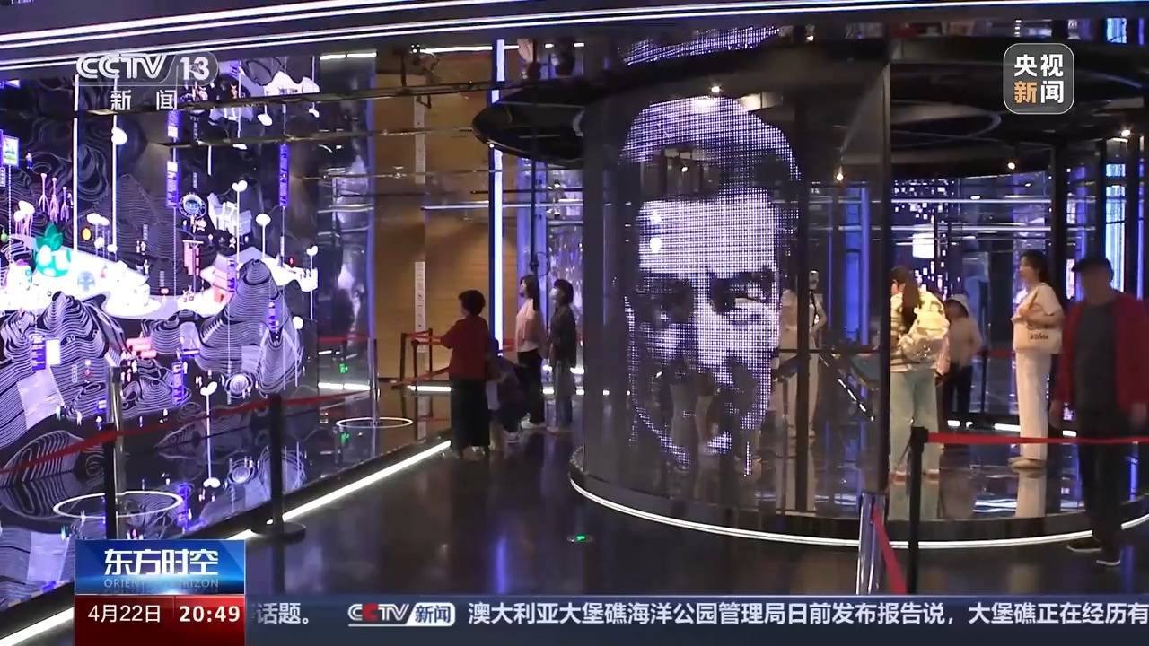 广州人的阅读量是全国人民的2倍？毕竟有人拖着行李箱去图书馆……