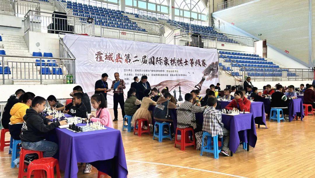 霍城县举办第二届国际象棋棋士等级赛_比赛_选手_棋艺
