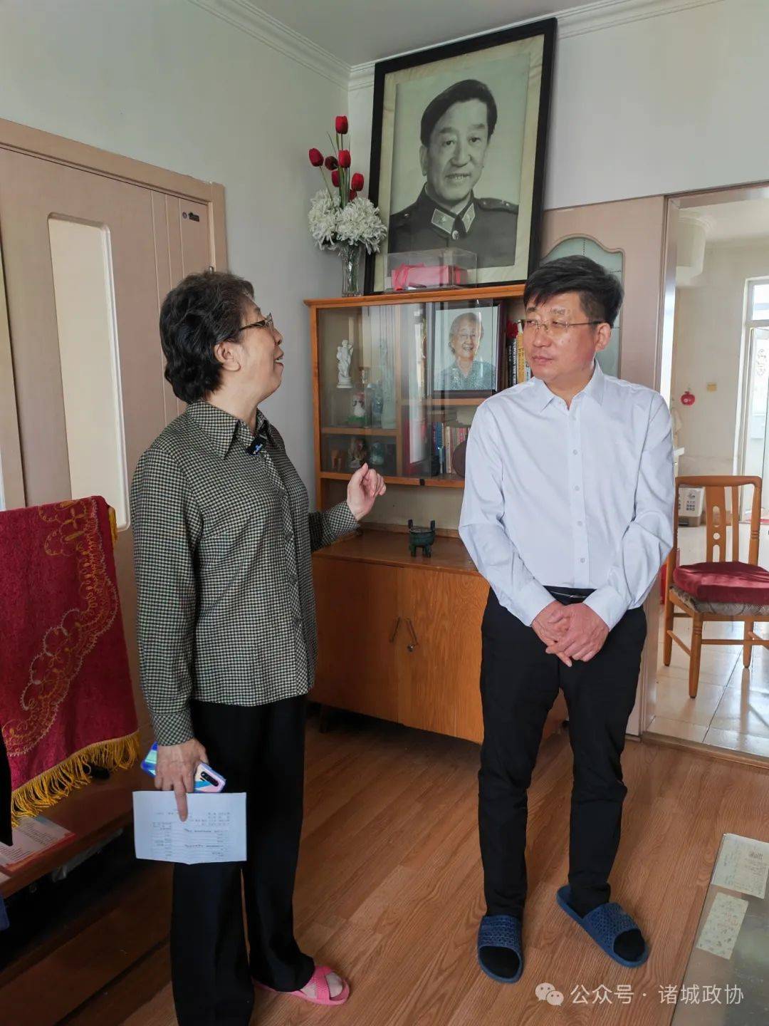 王愿坚,翁亚尼夫妇合碑_诸城_仪式_宣传